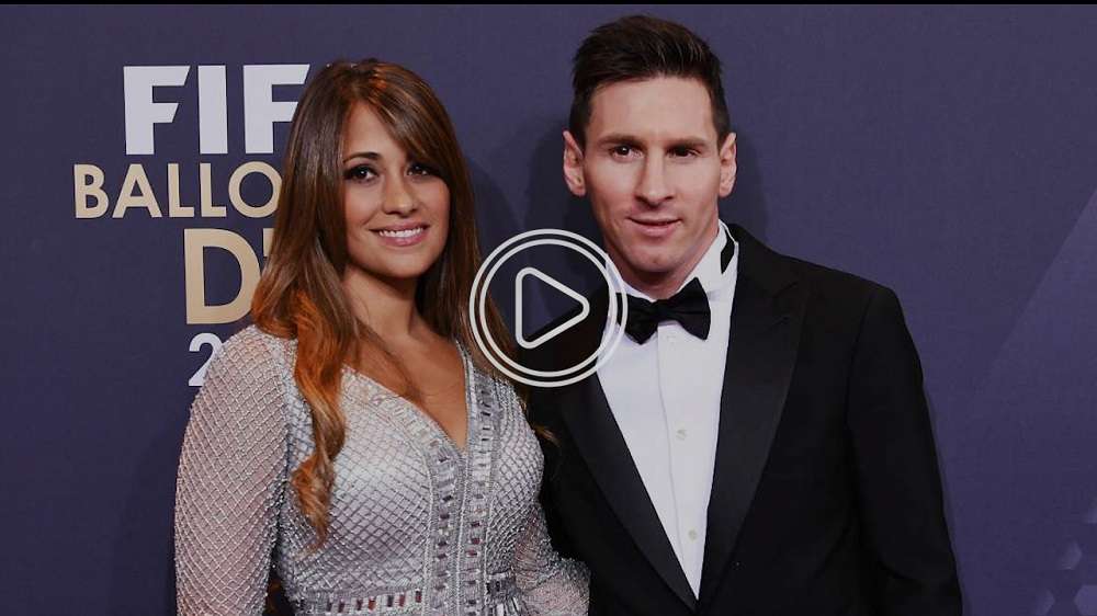 ميسي وزوجته