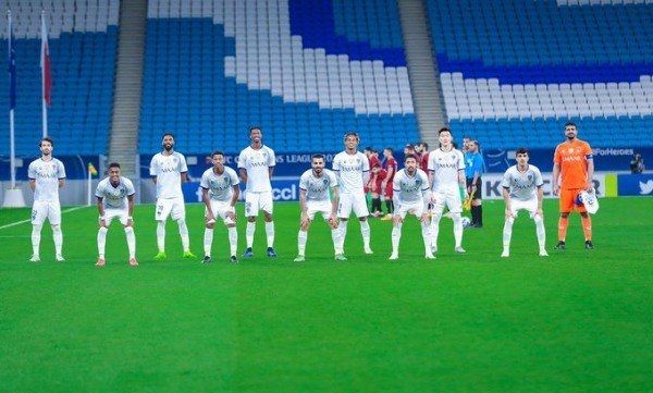 لاعبو الهلال