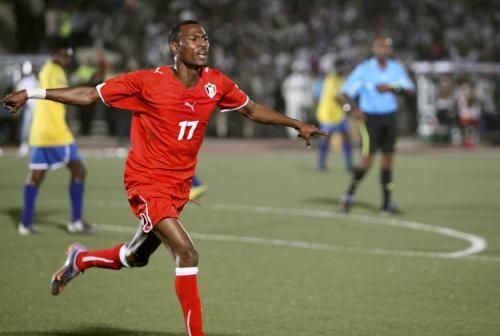 مدثر كاريكا يحتفل بتسجيل الهدف الوحيد