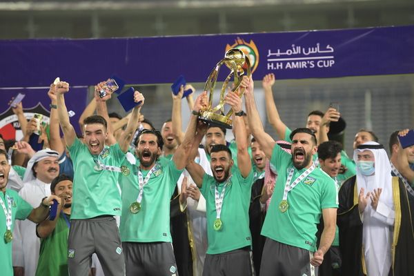 فرحة لاعبي العربي