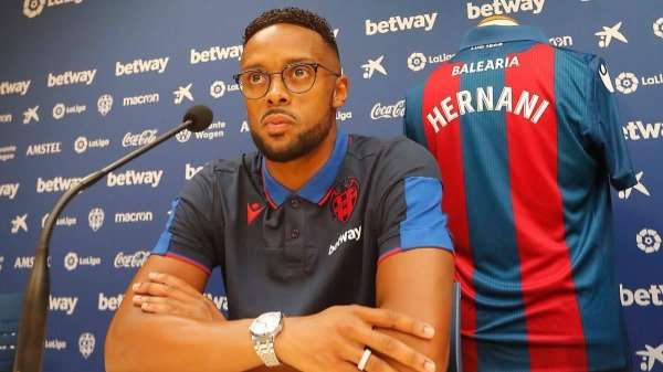 هيرناني سانتوس