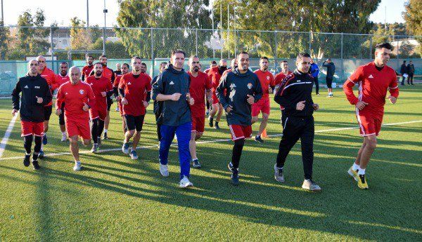 حكام الكرة الأردنية