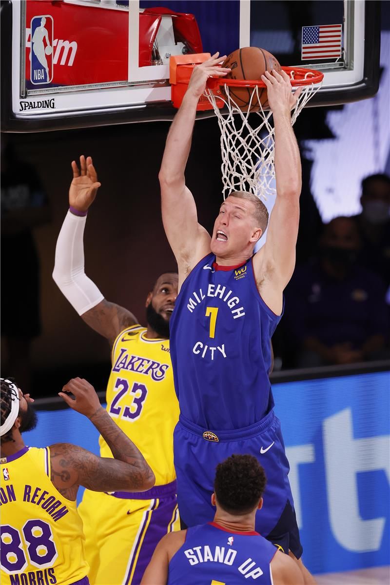 من الدوري الأمريكي