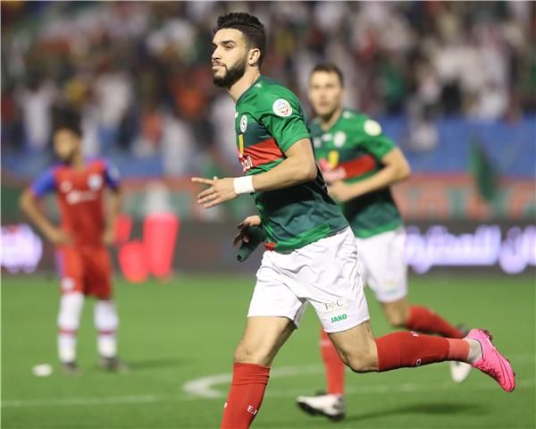 وليد أزارو