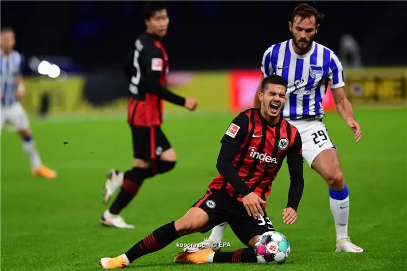 ?i=epa%2fsoccer%2f2020-09%2f2020-09-25%2f2020-09-25-08697846_epa