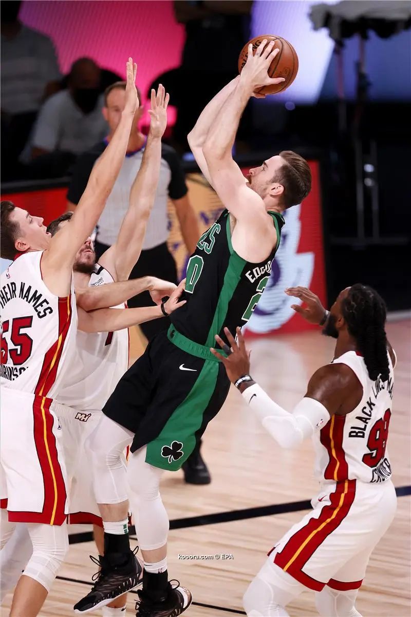 ?i=epa%2fbasketball%2f2020-09%2f2020-09-26-08698219_epa