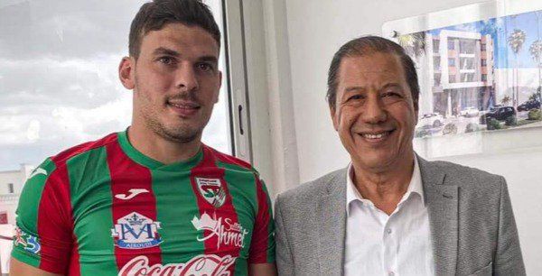 سليمان كشك صحبة رئيس الملعب التونسي جلال بن عيسى