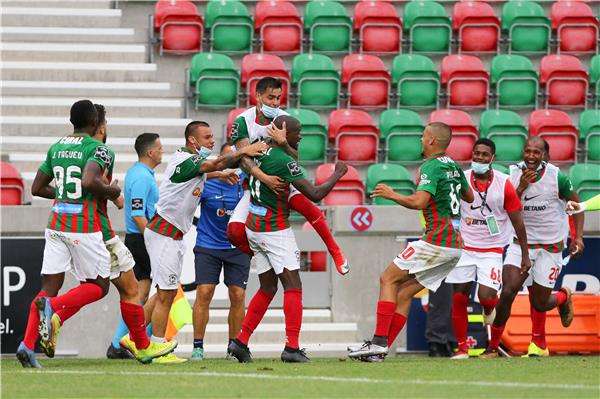 لاعبو ماريتيمو