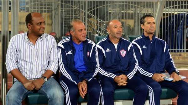 صلاح بجوار باتشيكو