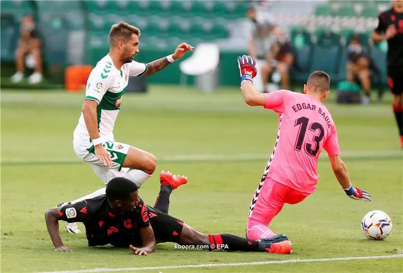 ?i=albums%2fmatches%2f2240404%2f2020-09-26-08699567_epa