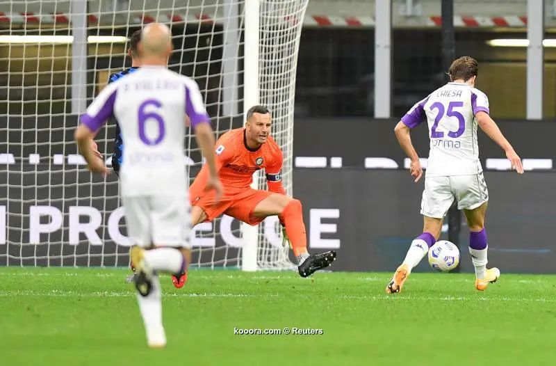 ?i=reuters%2f2020-09-26%2f2020-09-26t201440z_56673858_up1eg9q1k8gpb_rtrmadp_3_soccer-italy-int-fio-report_reuters