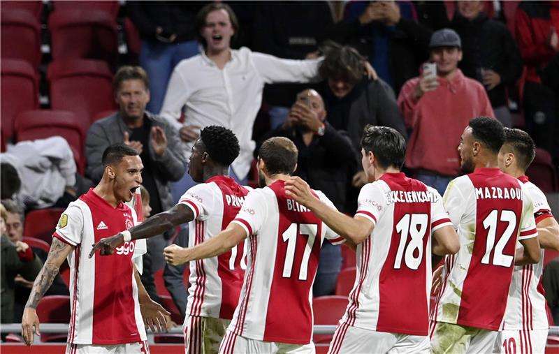 لاعبو أياكس 