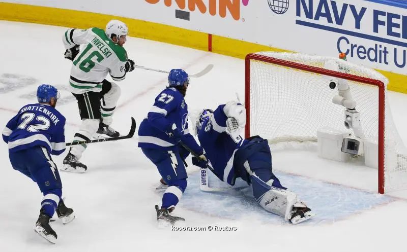 ?i=reuters%2f2020-09-27%2f2020-09-27t030358z_1563699906_nocid_rtrmadp_3_nhl-stanley-cup-final-dallas-stars-at-tampa-bay-lightning_reuters