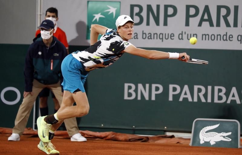 2020-09-27t100612z_2111730614_up1eg9r0s2crr_rtrmadp_3_tennis-frenchopen_reuters