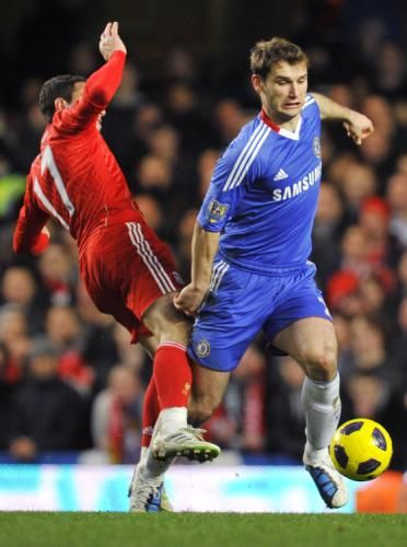 2011-02-062011-02-06t173158z_01_chl15_rtridsp_3_soccer-england_reuters