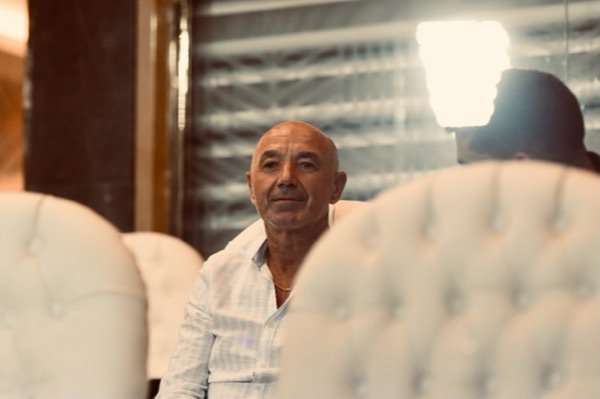 باتشيكو من المدرجات