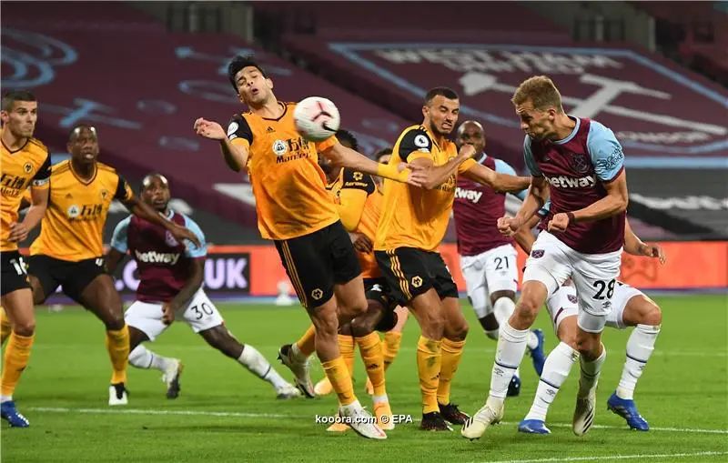 ?i=epa%2fsoccer%2f2020-09%2f2020-09-27%2f2020-09-27-08702552_epa