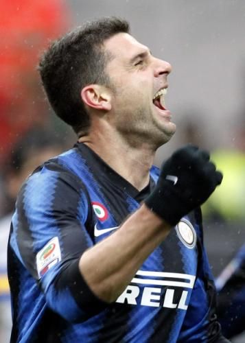 2010-11-28t143321z_01_gsp12_rtridsp_3_soccer-italy_reuters