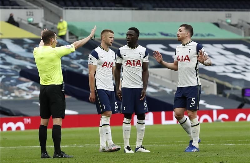 من مباراة توتنهام ونيوكاسل