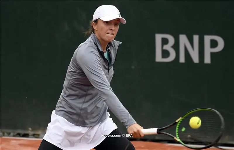 ?i=epa%2ftennis%2f2020-09%2f2020-09-28-08703922_epa