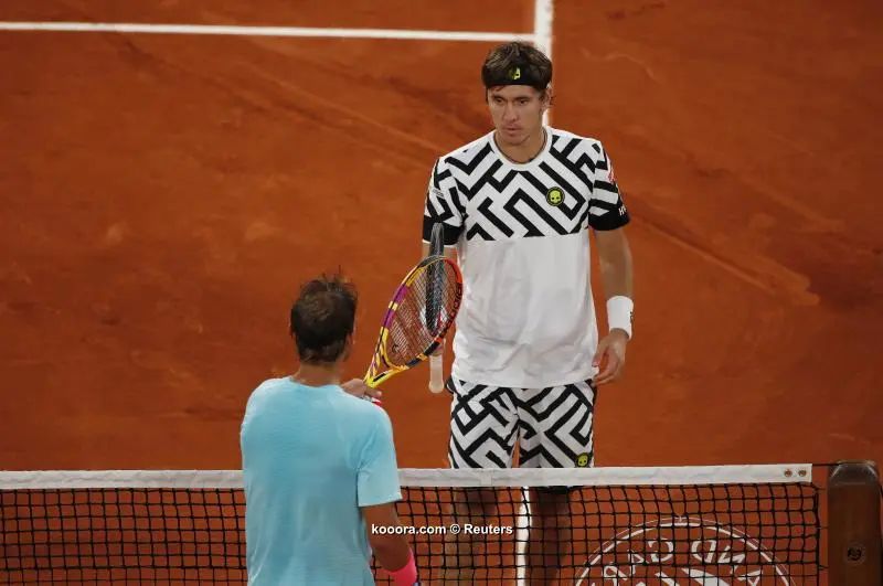 ?i=reuters%2f2020-09-28%2f2020-09-28t173654z_1381181279_up1eg9s1cxiya_rtrmadp_3_tennis-frenchopen_reuters