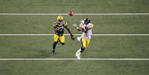 2011-02-072011-02-07t025902z_01_sbp570_rtridsp_3_nfl-superbowl_reuters