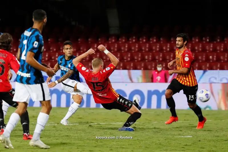 ?i=reuters%2f2020-09-30%2f2020-09-30t173344z_91685968_up1eg9u1cs8dm_rtrmadp_3_soccer-italy-ben-int-report_reuters