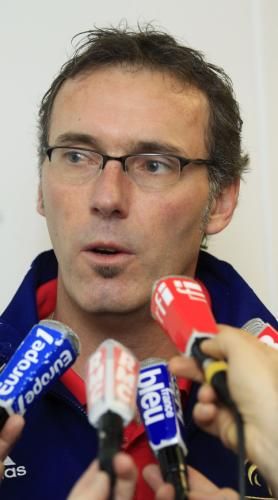 2010-11-16t171306z_01_edy18_rtridsp_3_soccer-england_reuters