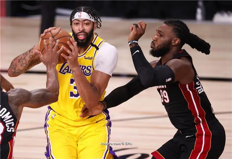 ?i=epa%2fbasketball%2f2020-10%2f2020-10-01-08710925_epa