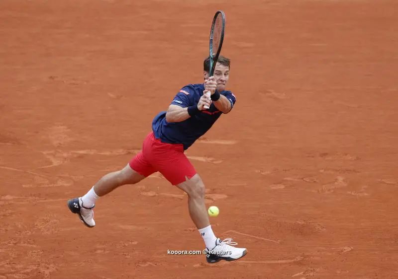 ?i=reuters%2f2020-10-01%2f2020-10-01t133141z_306916752_up1ega111ktoa_rtrmadp_3_tennis-frenchopen_reuters