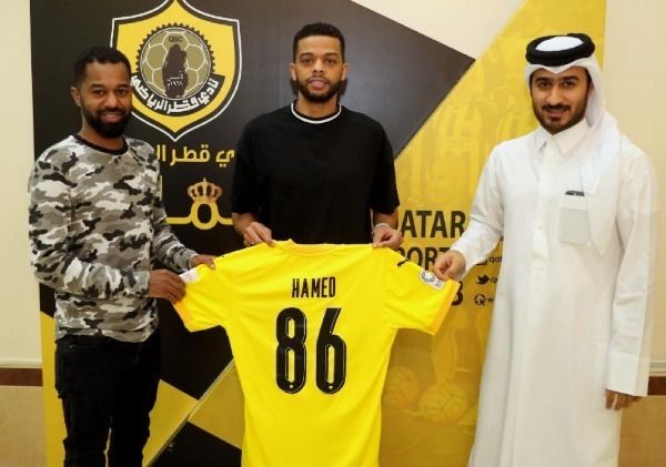 من تقديم اللاعب