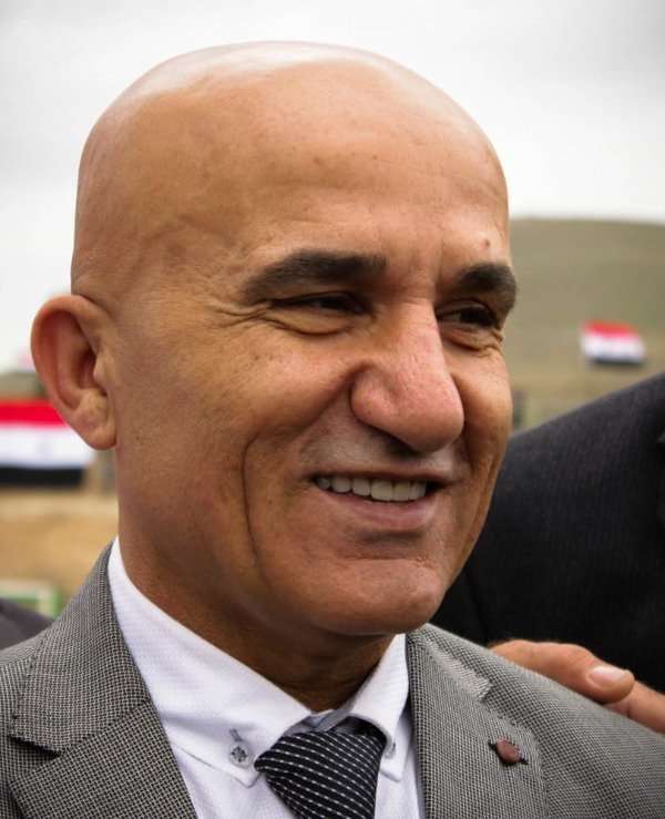 حاتم الغائب