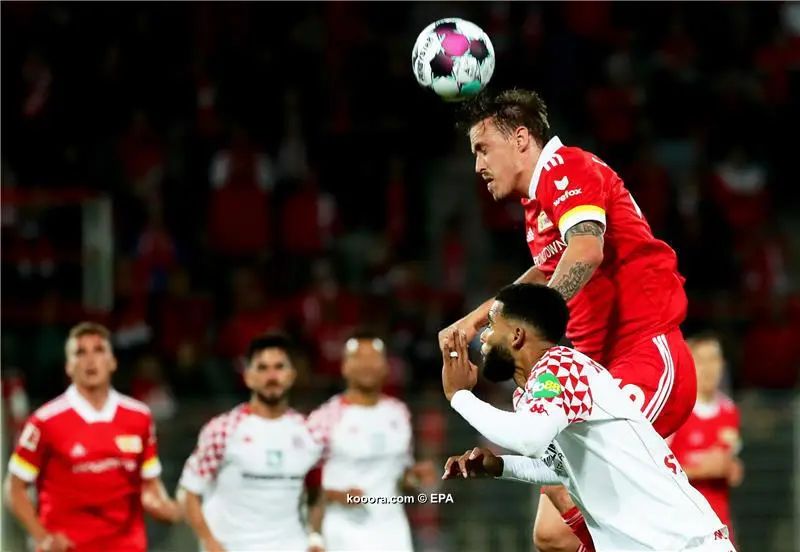 ?i=epa%2fsoccer%2f2020-10%2f2020-10-02%2f2020-10-02-08716320_epa