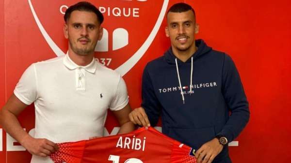 العريبي بعد التوقيع