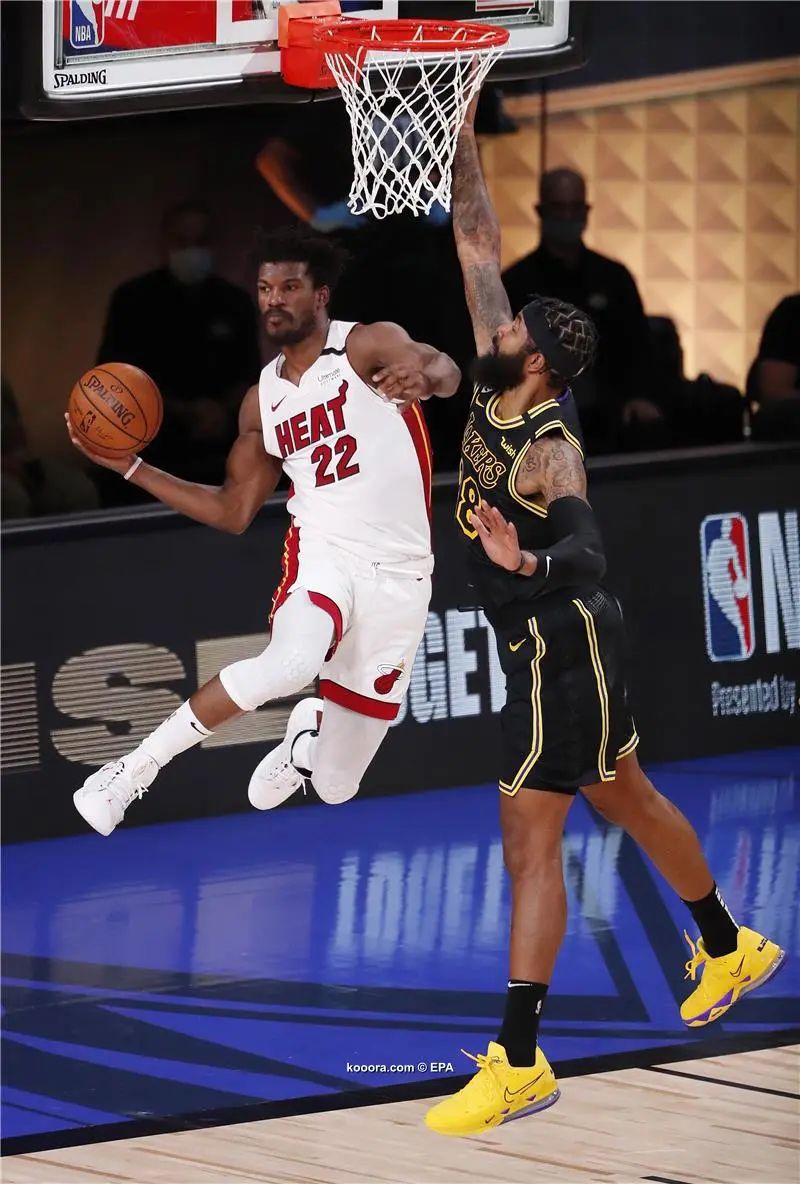?i=epa%2fbasketball%2f2020-10%2f2020-10-03-08716765_epa