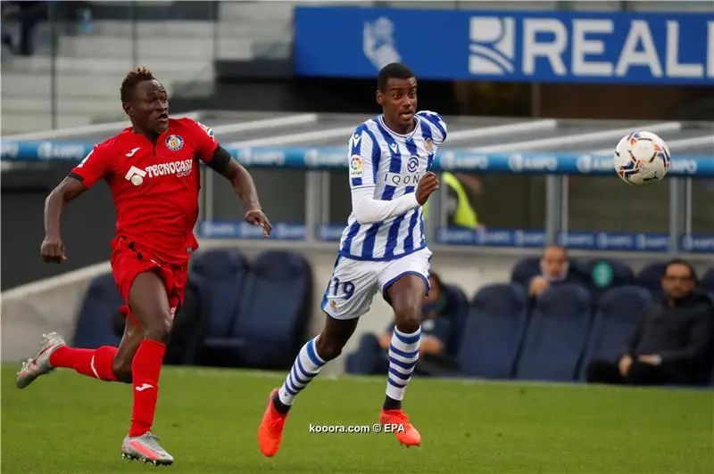 ?i=epa%2fsoccer%2f2020-10%2f2020-10-03%2f2020-10-03-08718314_epa