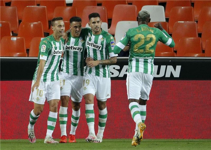 لاعبو ريال بيتيس 