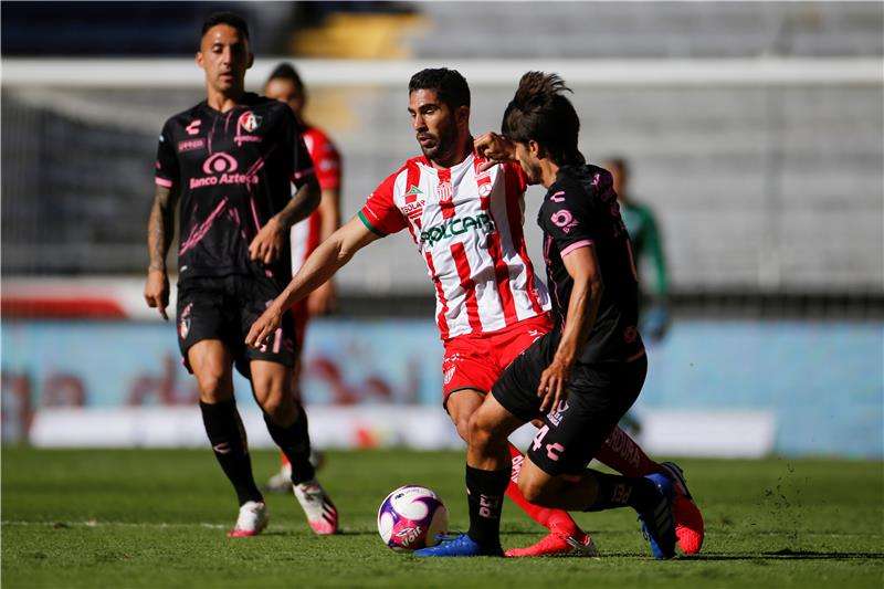 نيكاكسا و أطلس جوادالاخارا 