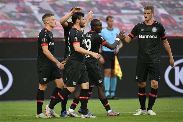 لاعبو ليفركوزن