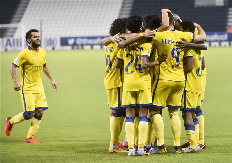 لاعبو النصر 