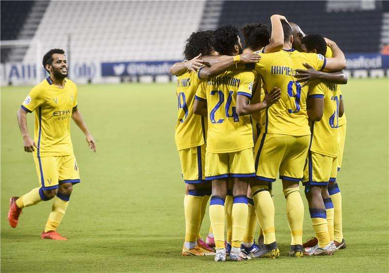 لاعبو النصر 