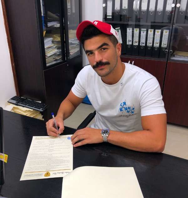 أحمد الرياحي 