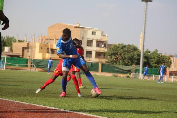 من مباراة المريخ وهلال الأبيض