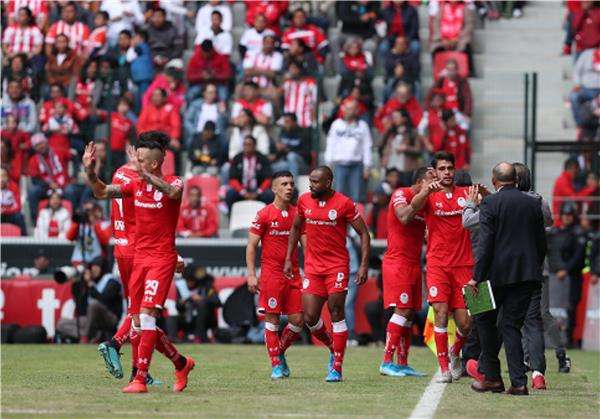 لاعبو تولوكا