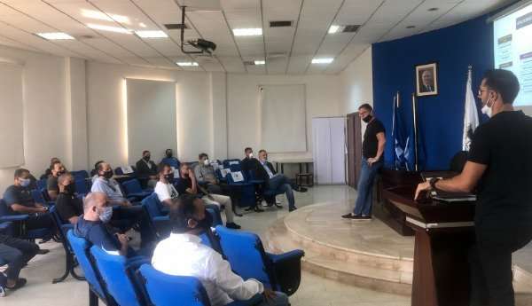 من الاجتماع