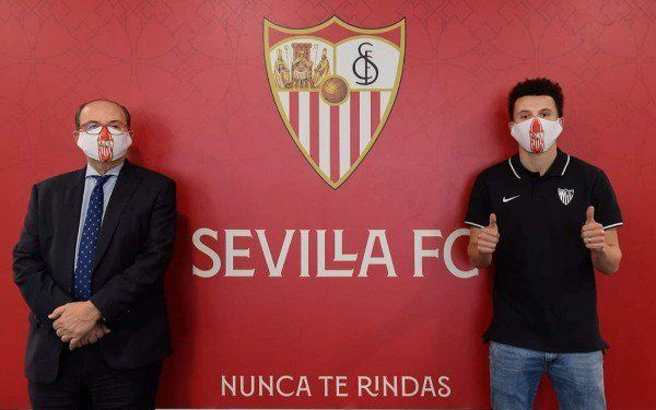 الإدريسي بعد التوقيع