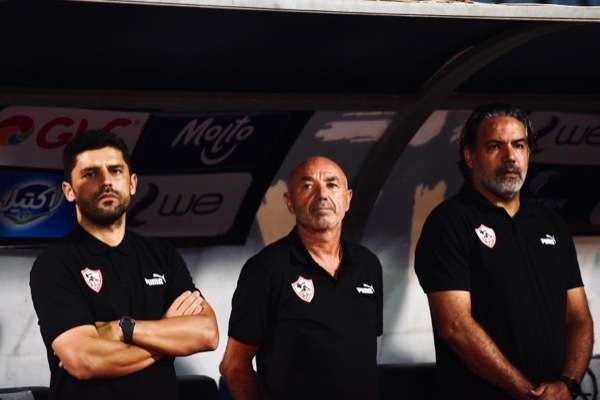 عبد الهادي والمدير الفني باتشيكو