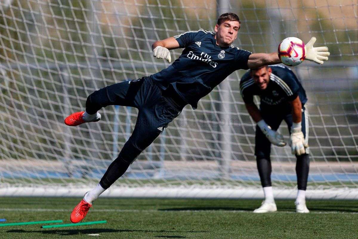 أندريه لونين