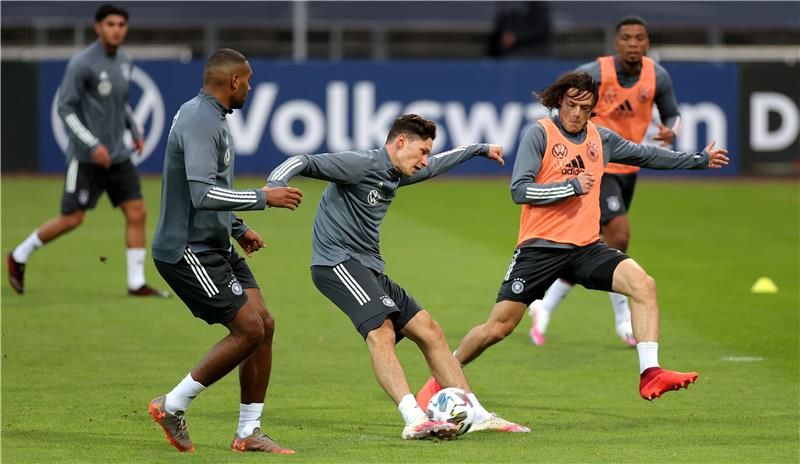 جوليان دراكسلر 