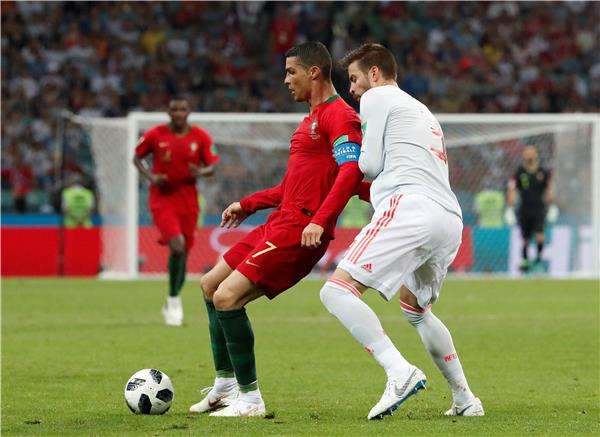 من مباراة سابقة بين إسبانيا والبرتغال